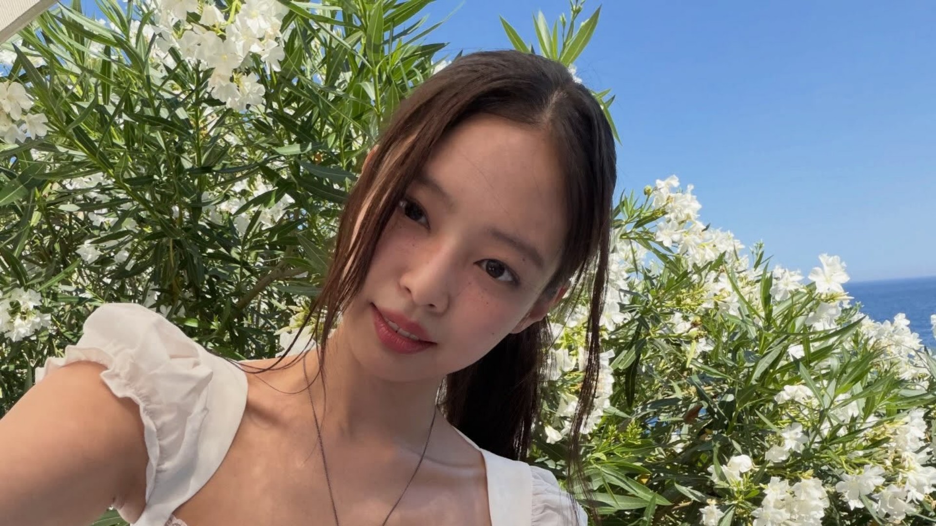 Jennie (2).jpg
